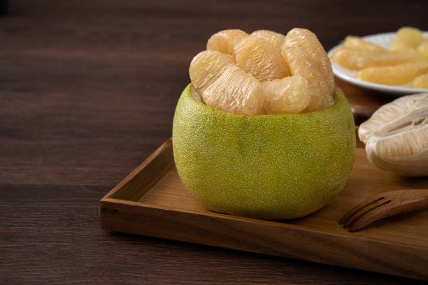 🍈 柚子：秋季水果之王，香甜多汁！🍈